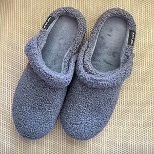 🆕Item Muk Luks Clog Slipper